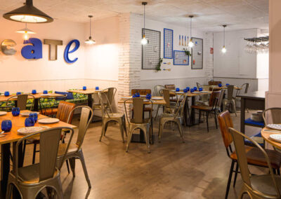 salon del restaurante acicate